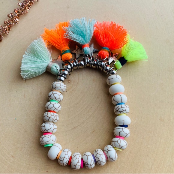 Colorful beaded natural stone bracelet - Picture 2 of 4